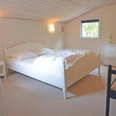 Vakantiehuis Beautiful In W/ Wifi And 3 Bedrooms *