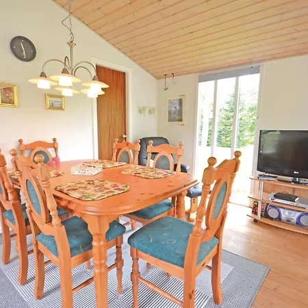 Beautiful In W/ Wifi And 3 Bedrooms *